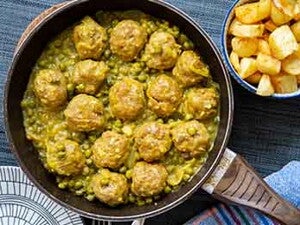 קציצות בקר עם אפונת גינה