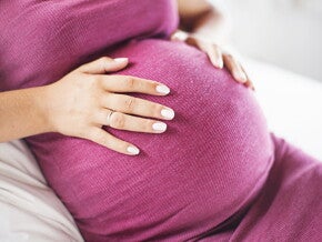 בטן הריונית גדולה