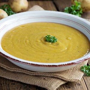 מרק ירקות עם הודו