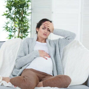 הריונית עם כאב ראש