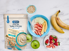   ארוחת שיבולת שועל עם תותים, בננה ותפוח